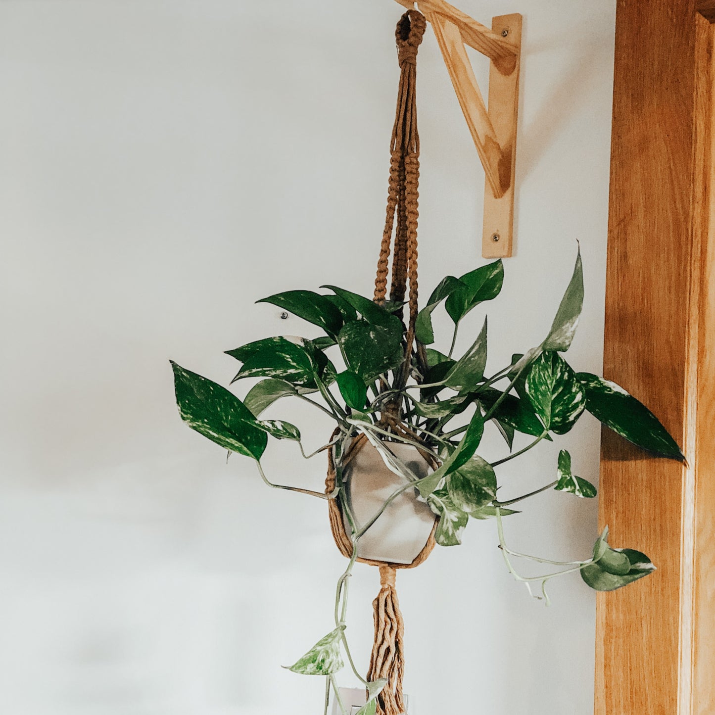 Suspension tressée en macramé - PISE