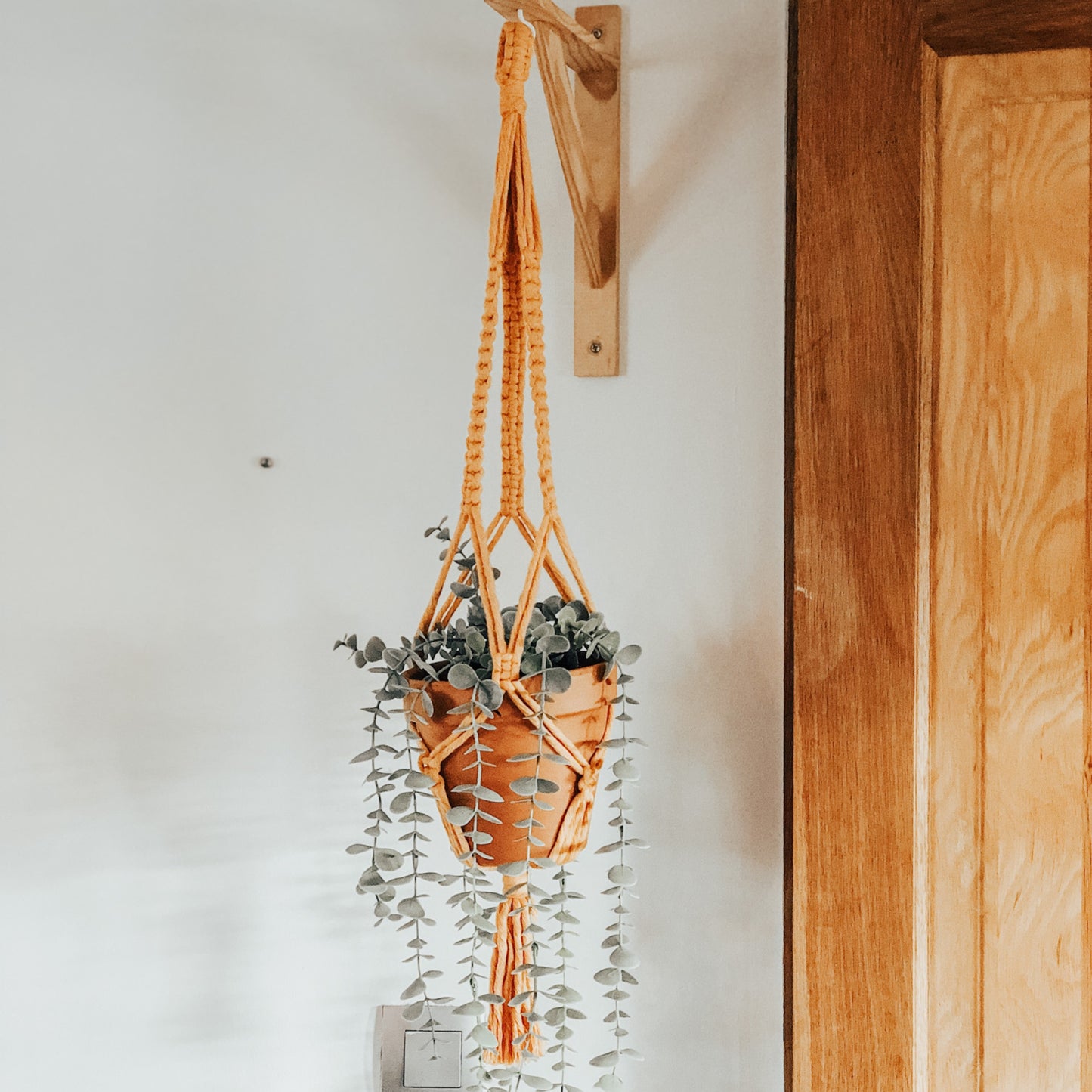 Suspension tressée en macramé - PISE